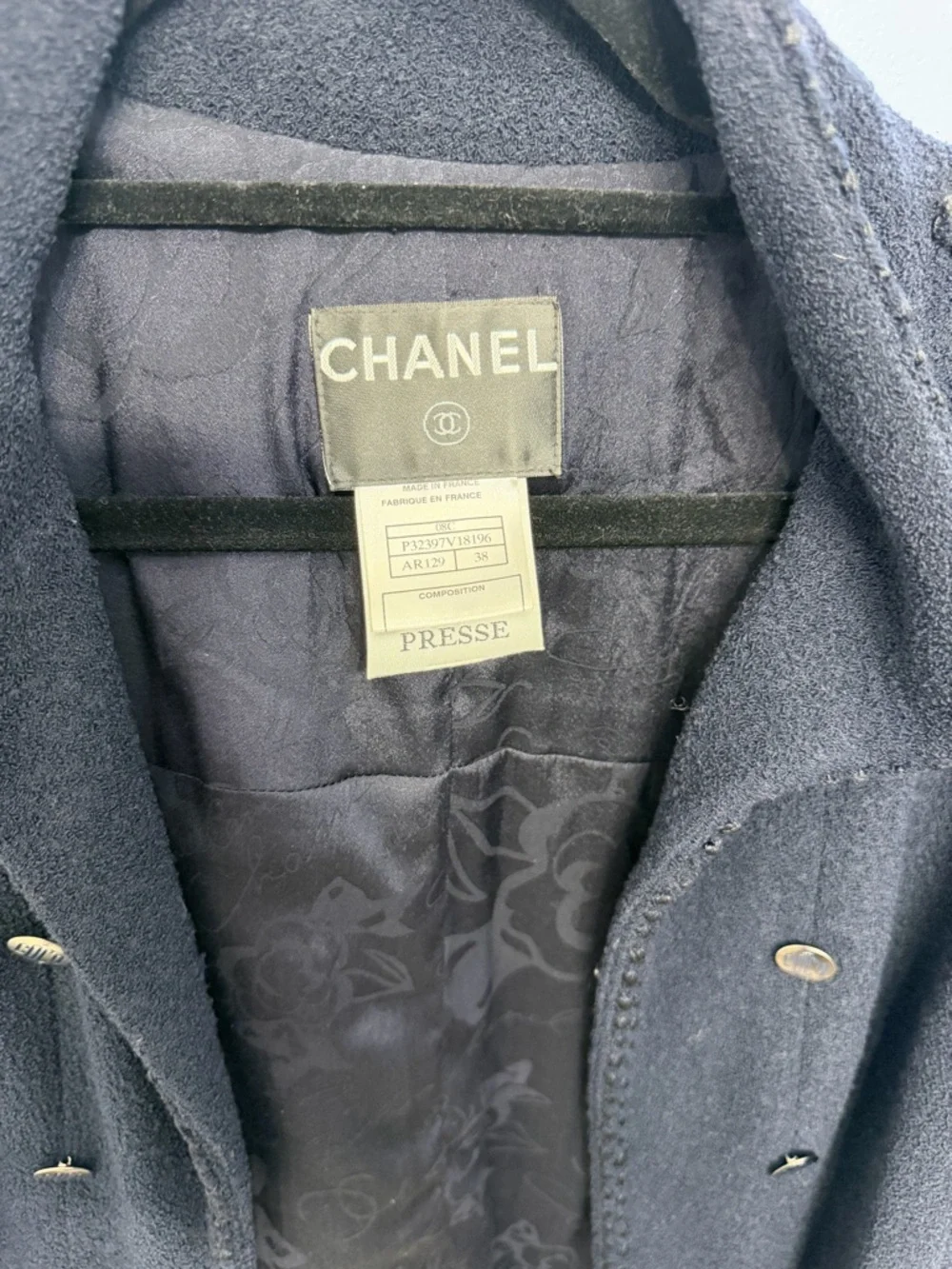 CHANEL Midnight Blue Press Sample Jacket, Size 38 - Picture 2 of 14